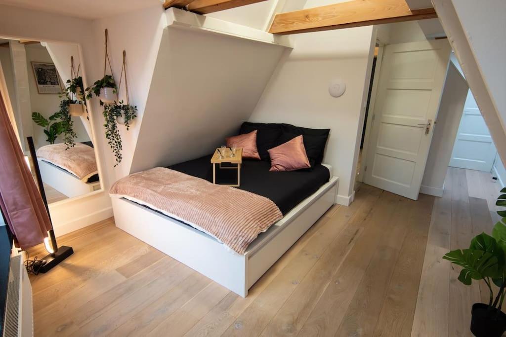 Best Neighbourhood Apartment Amsterdam Eksteriør bilde
